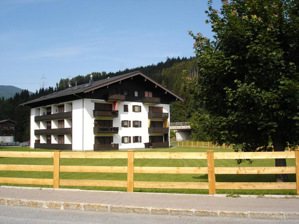 Welcome-Bienvenue-Добро Пожаловать Flachau Habitación foto